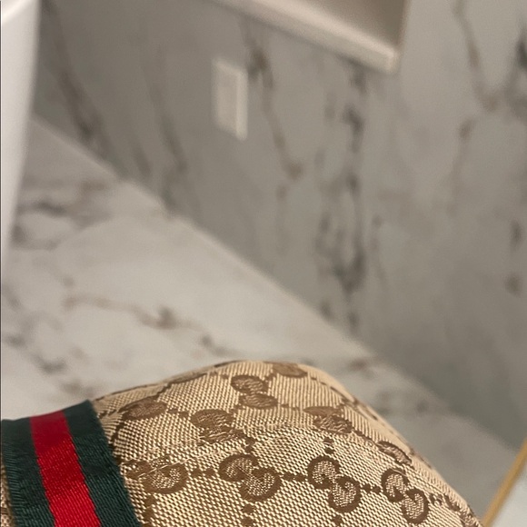 Gucci Beige and Brown Monogram Bucket Hat - Picture 6 of 9